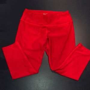 Red cropped leggings